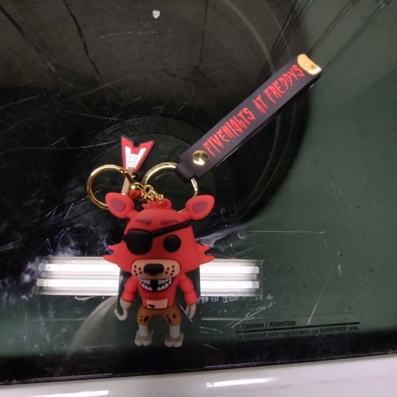 Five nights at Freddy's keychains - Picture 4 of 4